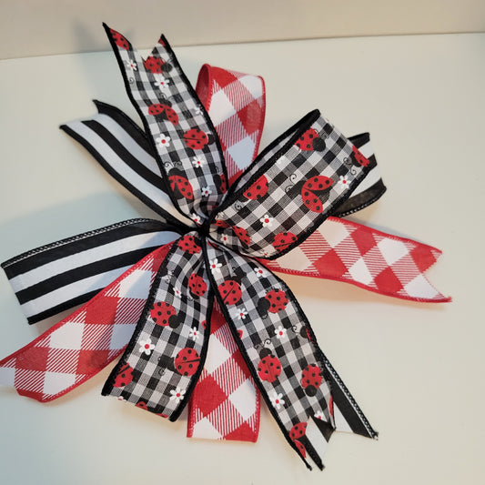 Lady Bug Bow