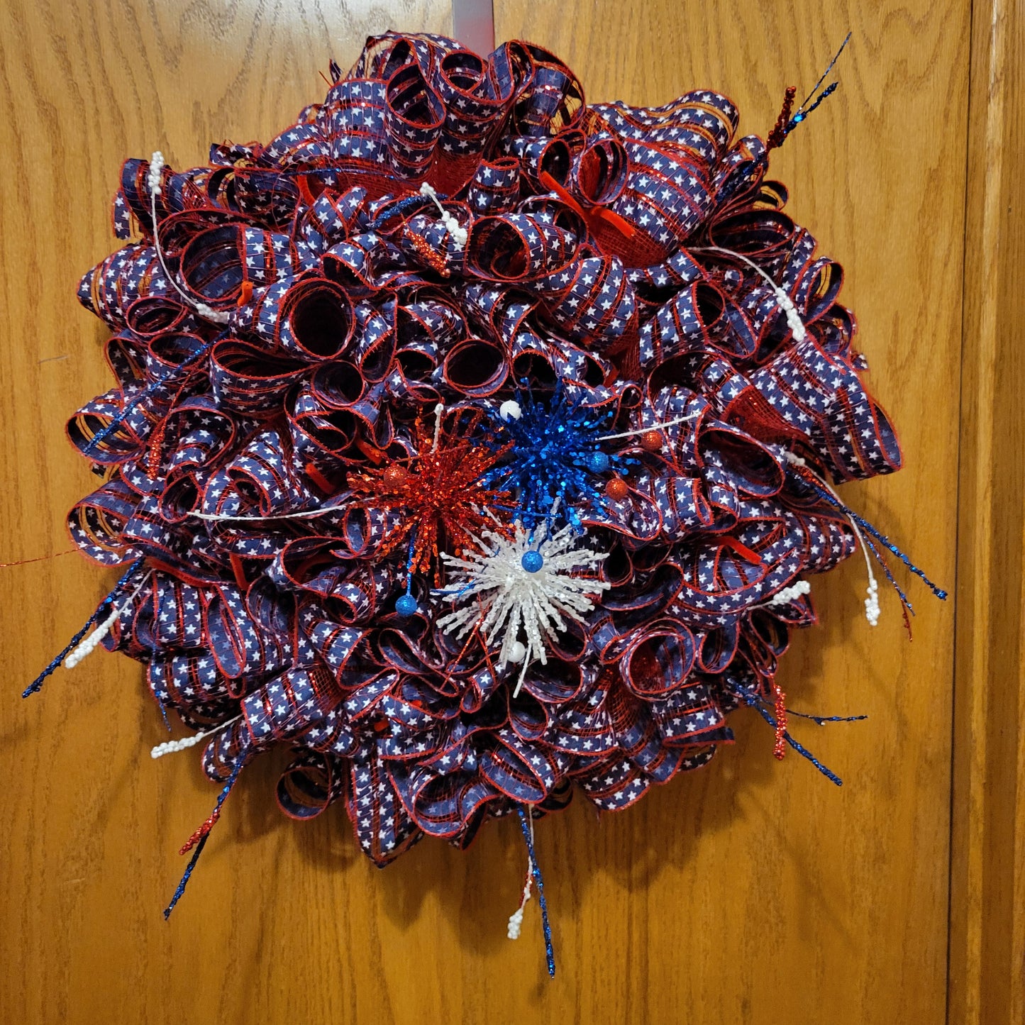 Fireworks Mesh Wreath